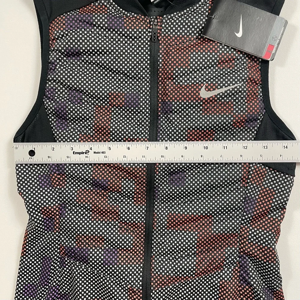 Nike Aeroloft Women’s Running Vest XS – NWT – Reflective Winter Outdoor